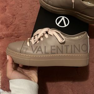 Valentino Sneakers